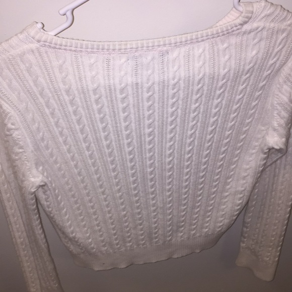 LIKE NEW White Cardigan/Sweater, Child XL, Wom. XS - Picture 3 of 4